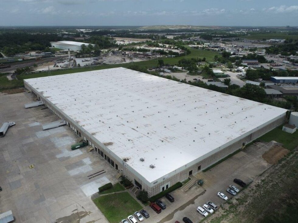 Inteplast Group Warehouse – Versico VacuSeal